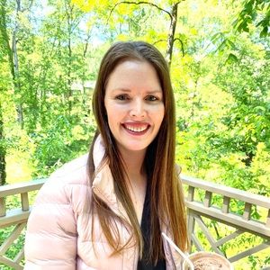 Meet your Posher, Carla